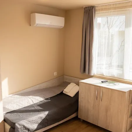 за гости изгрев Varna